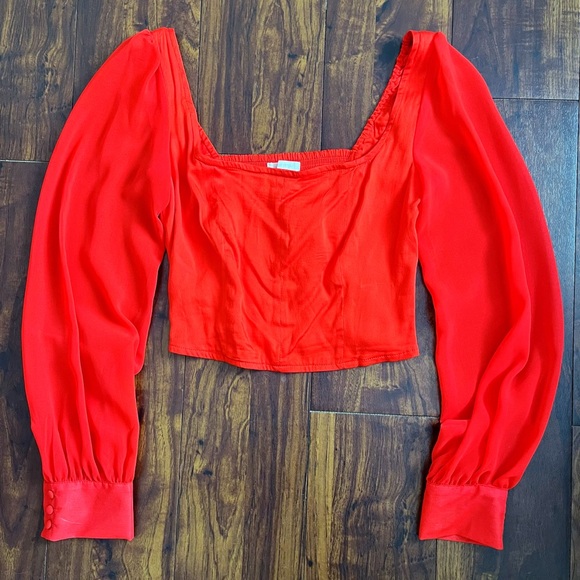 Urban Outfitters Long Sleeve Crop Top With Puffy Shoulders - Picture 1 of 6
